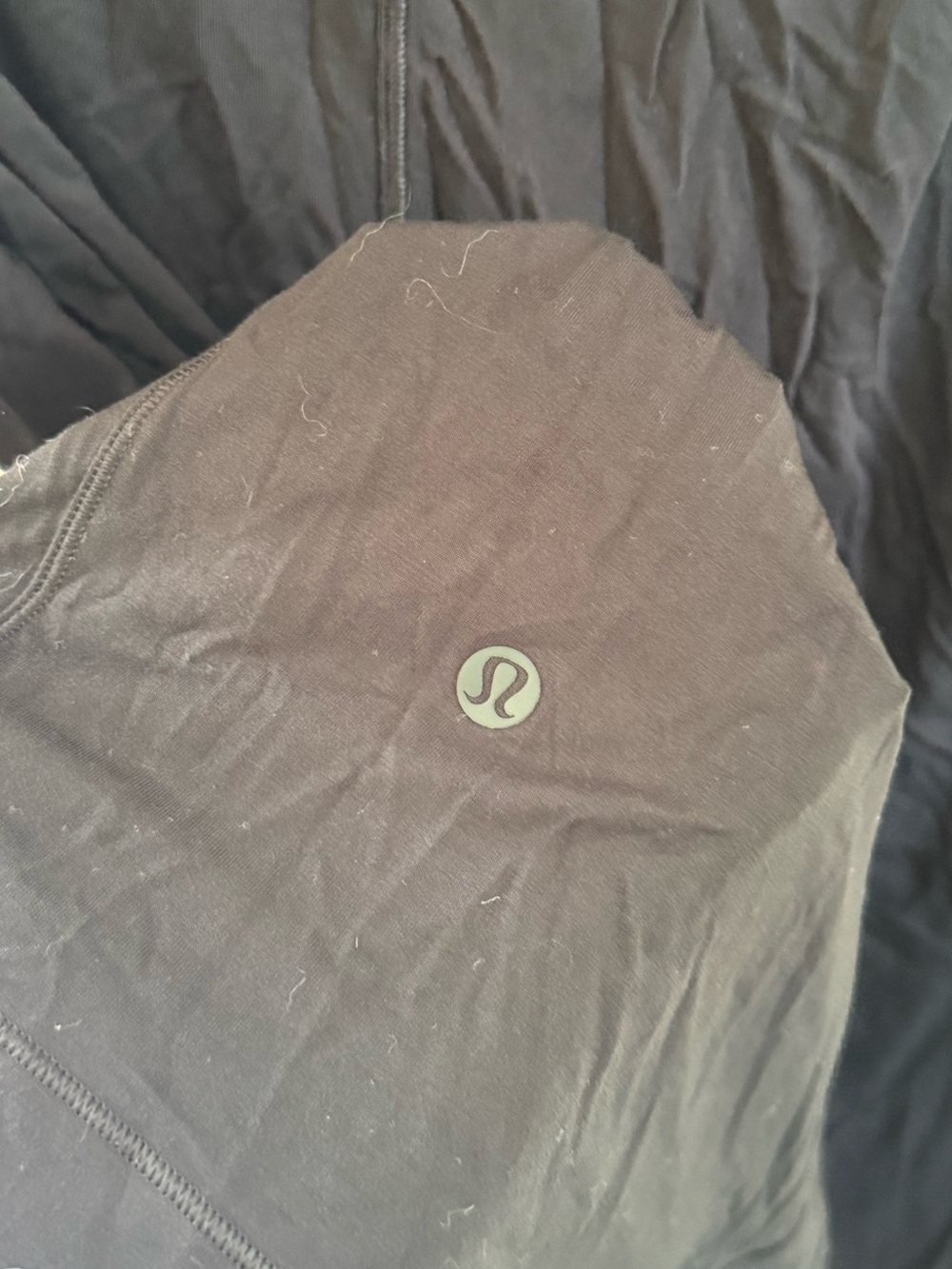 lululemon black athletic tank with center logo